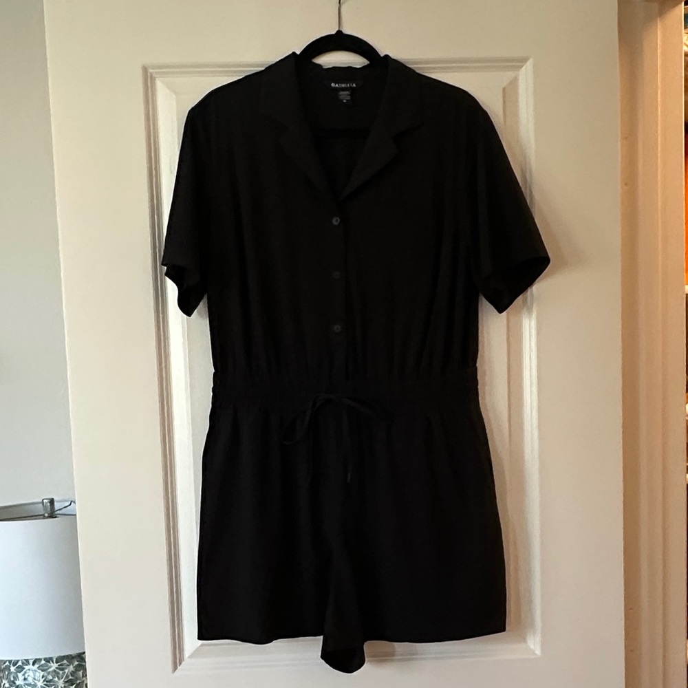 Athleta Charcoal Button-Up Shirt